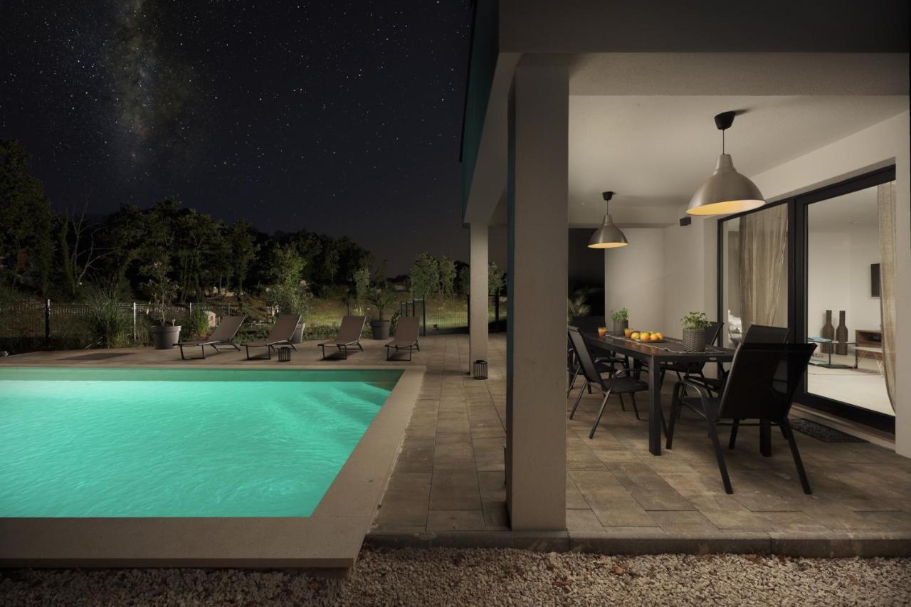 Villa San Polo Max Divsici Exterior photo